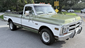 2. 1972 GMC C1500